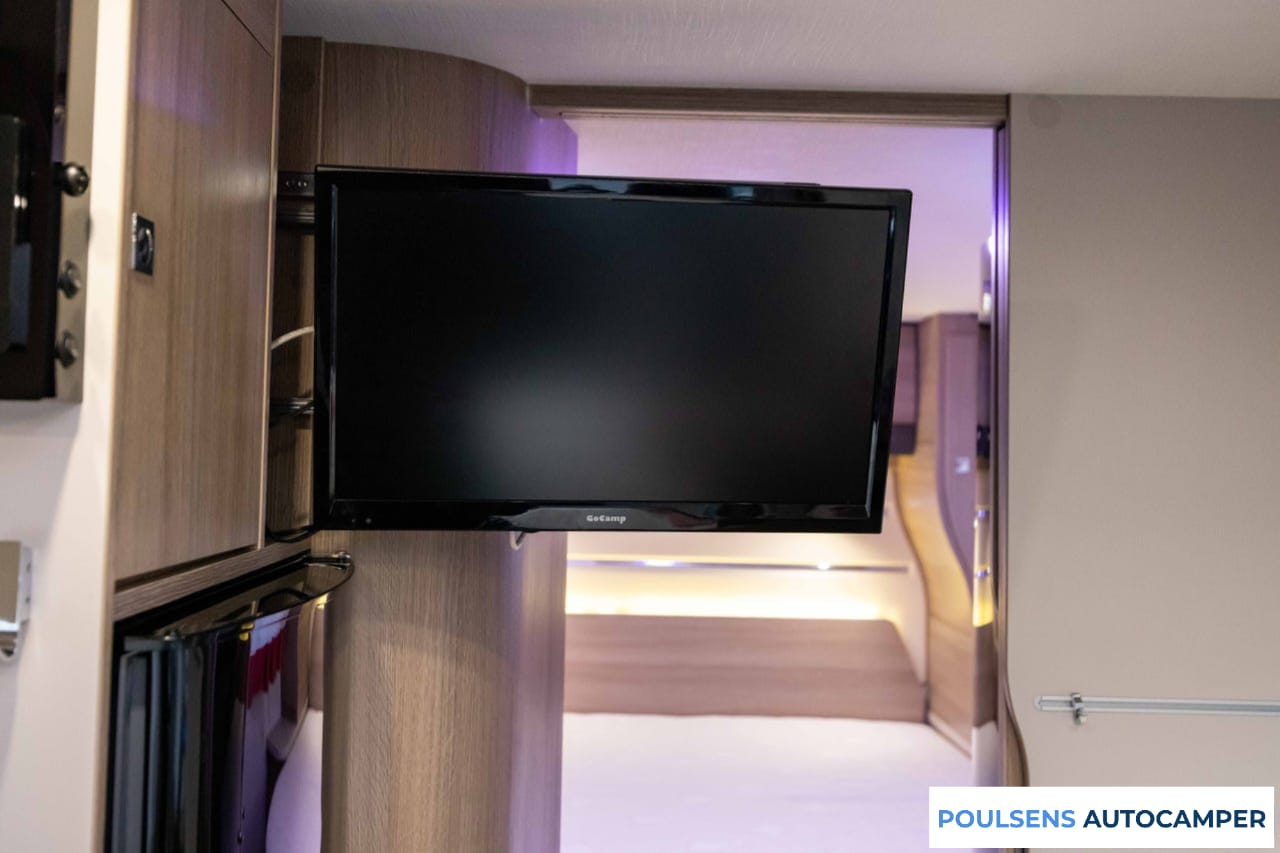 Salon intérieur du Challenger 398 XLB 2017 