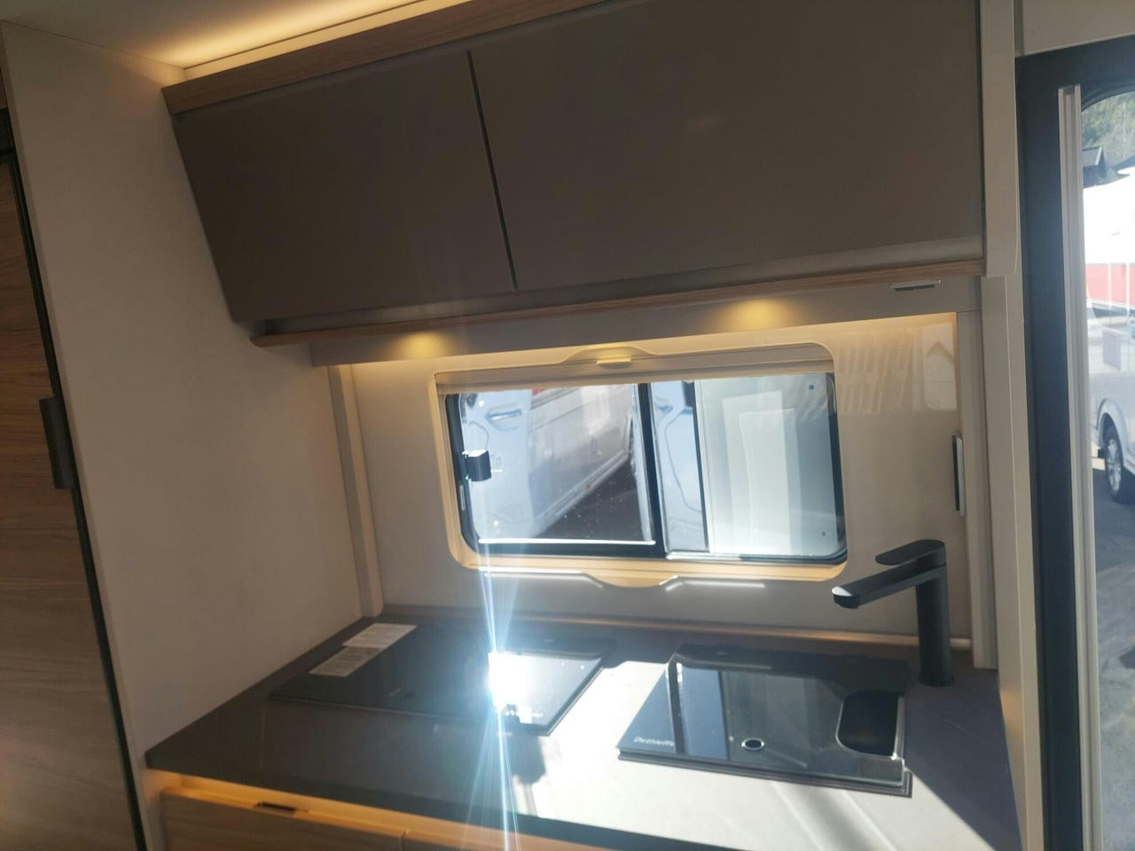 Cuisine de la Dethleffs Nomad 490 EST