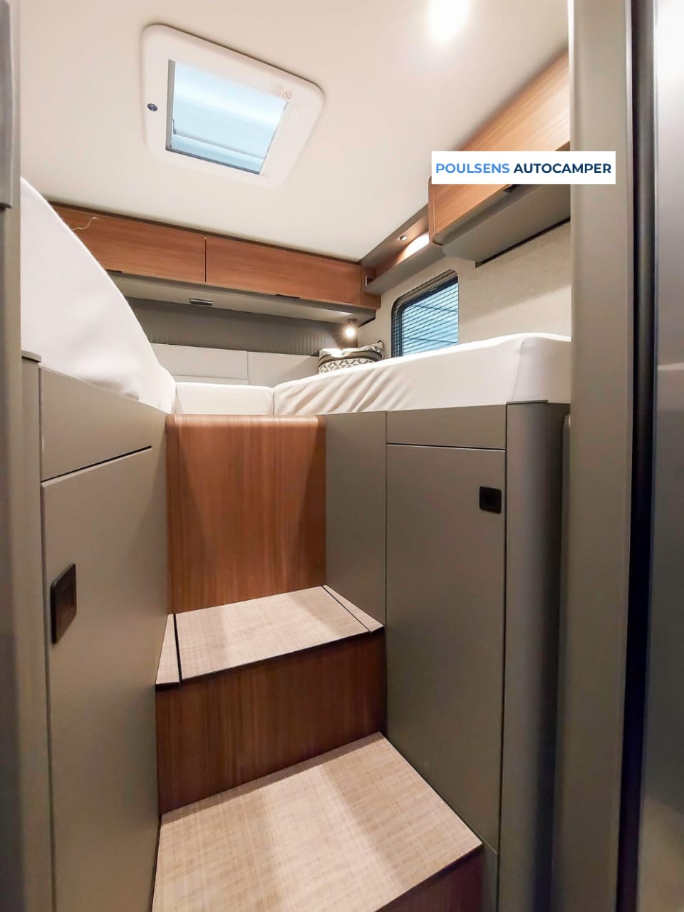 Espace couchage du Hymer B‑MC T 680 2026 avec lits simples