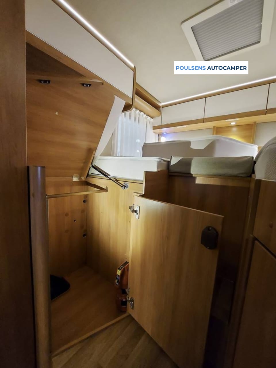 Salle de bain du Hymer Exsis‑i 588 2020