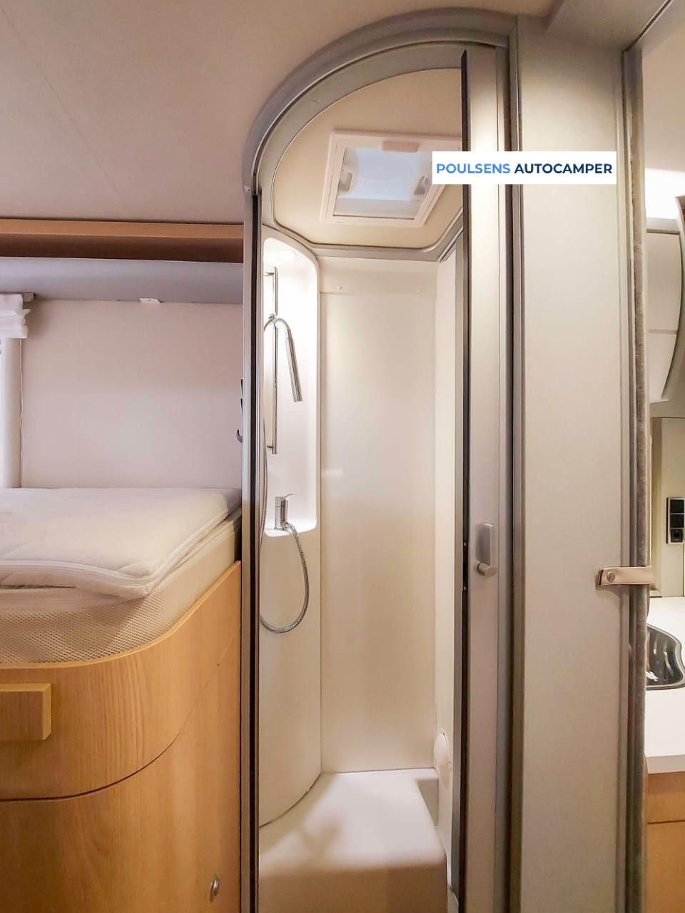 Salle de bain du Hymer Tramp GL Ambition 578 2019
