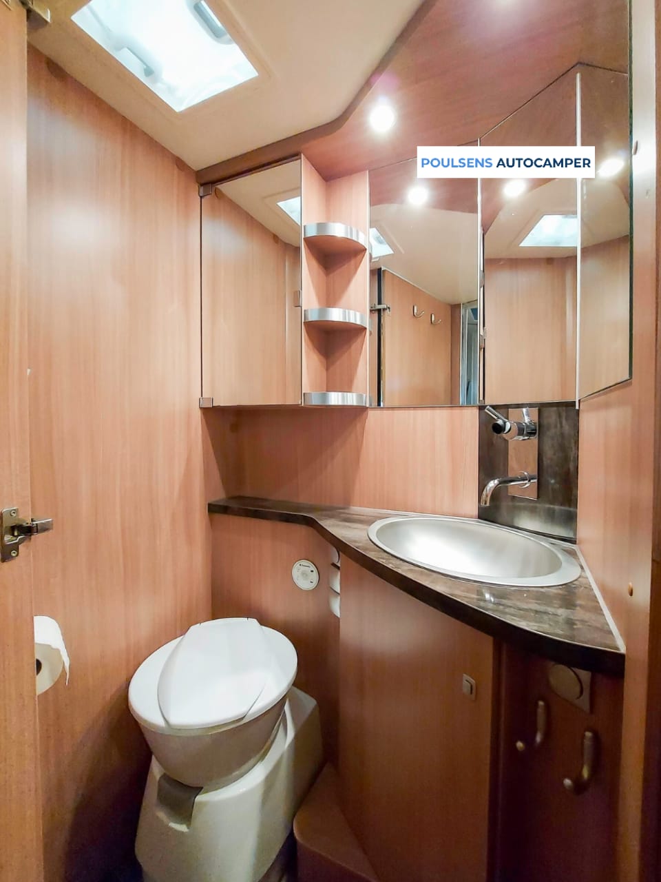 Salle de bain du Knaus Sky TI 650 MG