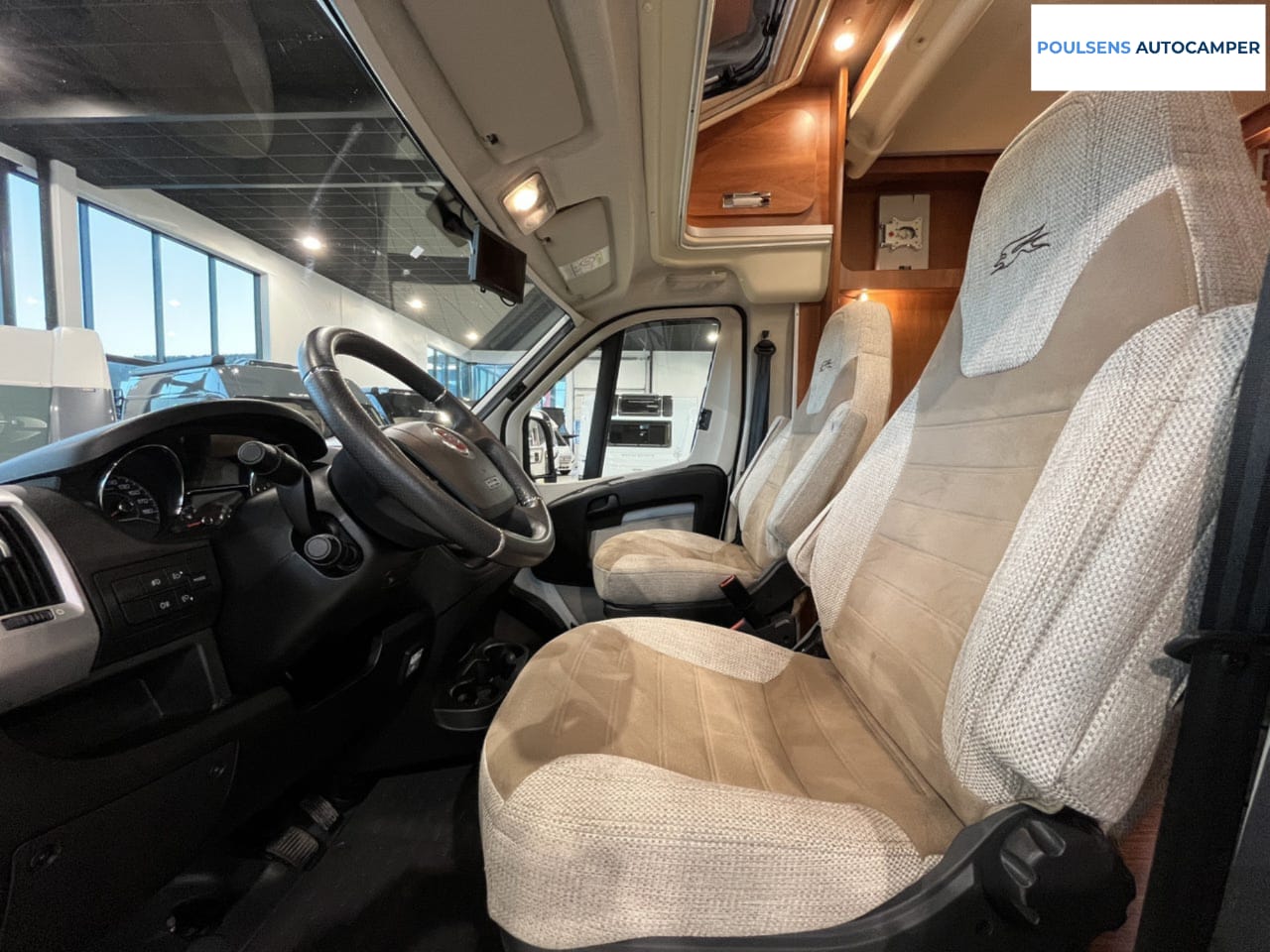 Cabine avant du Laika Ecovip 419