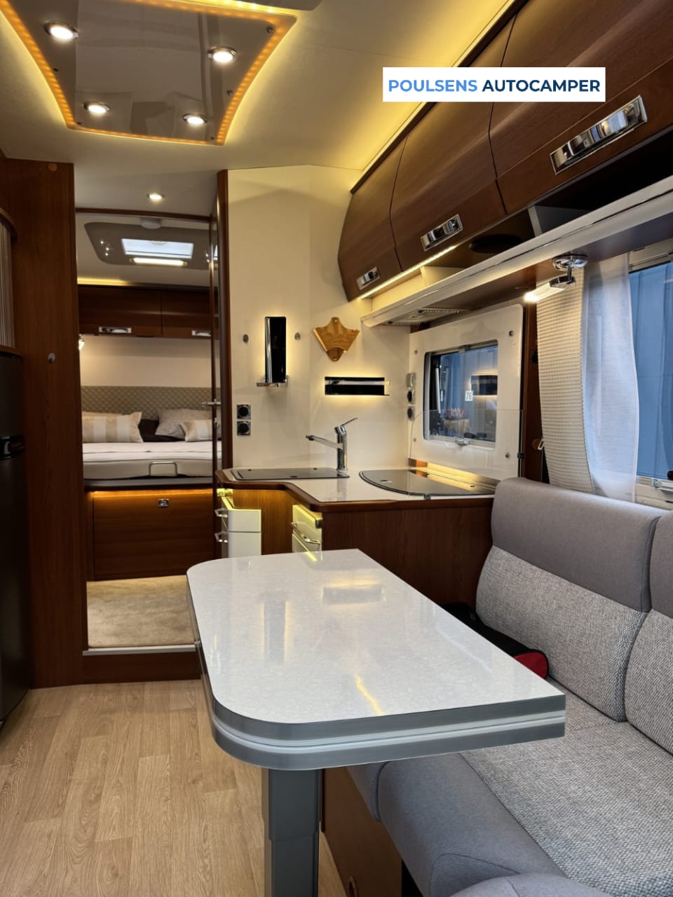 Salon intérieur du Rapido 696F