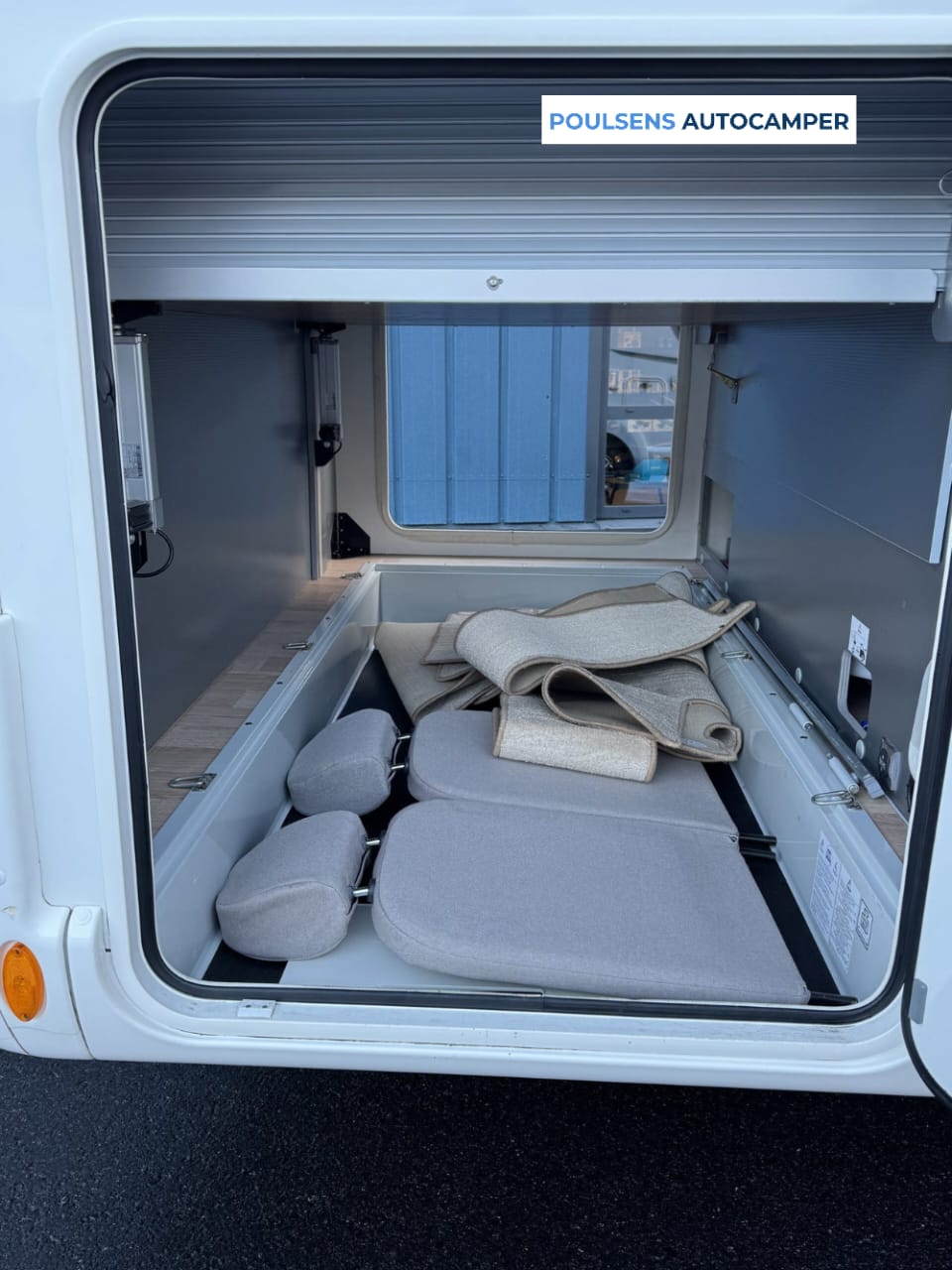 Vue extérieure du Rapido 696F 2019